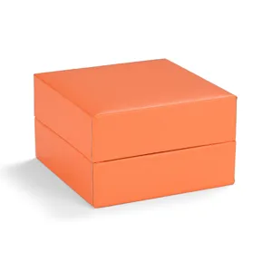 Elegante scatola regalo rettangolare arancione in carta kraft per orologi e gioielli