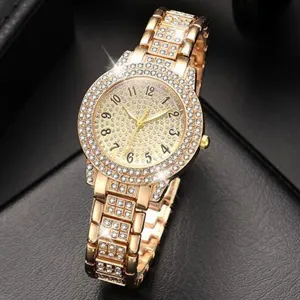 Elegante goldfarbene Damenarmbanduhr, Zifferblatt und Armband komplett mit Strass besetzt.
