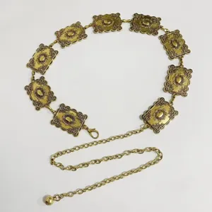Vintage χρυσή μεταλλική αλυσίδα μέσης για γυναίκες, ρετρό τετραγωνική σκαλιστή ζώνη φόρεματος.