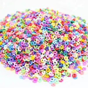 Bunte blumenförmige Polymer-Ton-Scheiben für DIY-Schleim und Basteldekoration