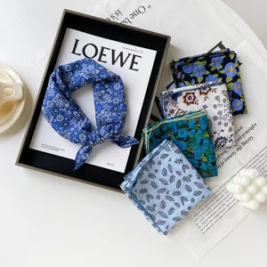 Cotone blu cachemire floreale stampato quadrato sciarpa versatile primavera Foulard
