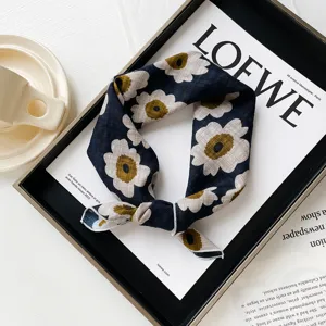 Elegante sciarpa quadrata in cotone stampa floreale blu navy vintage per le donne