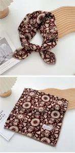 Sciarpa quadrata floreale in cotone e lino da donna, foulard vintage con bordo in pizzo.