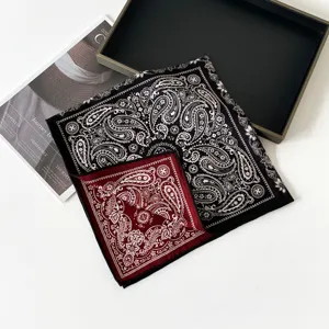 Seide Wolle Quadrierte Tuch Detail, doppelseitig Paisley Muster in Kontrastfarben.