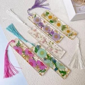 Plastic Handmade Dried Flower Bookmark With Tassel Transparent Elegant Floral Page Marker For Reading Book Lovers Gift