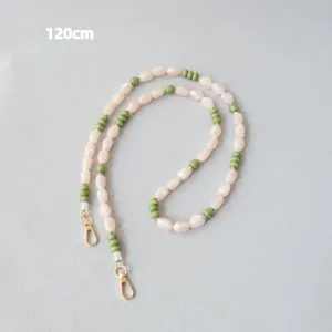 Lanière en perles acryliques de 120 cm avec perles crème et vertes pour sacs ou téléphones