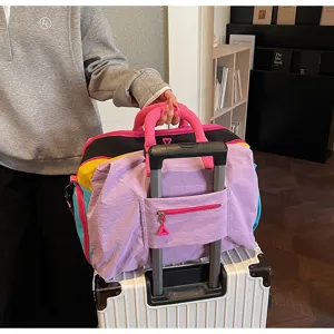 Bolsa de viaje colorida con banda para trolley, bolsa deportiva y de cabina ligera.