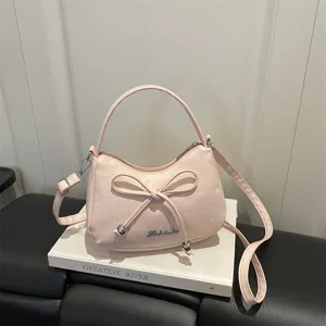 Trendy Stippen Strik Halve Maan Schoudertas Voor Dames Stedelijk Minimalistisch PU-Leder Kleine Handtas Schoudertas