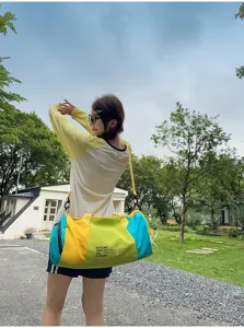 Large capacity travel duffel bag waterproof gym sports bag for women short trip board bag