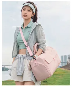 Roze reistas voor dames, grote sporttas fitness tas met handige verstelbare schouderband.