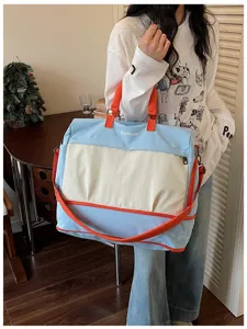 Grosse Reisetasche mit Nass-Trocken-Trennung fur Fitness, Sport und kurze Reisen tragbar.