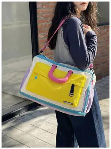 Borsa da palestra color-block espandibile con separazione umido asciutto per viaggi.
