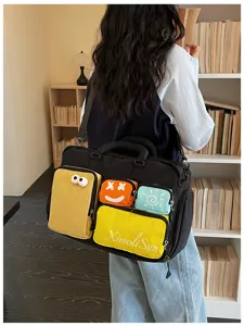 Bolso de viaje de gran capacidad para mujer, elegante bolso de hombro colorido con bolsillos.