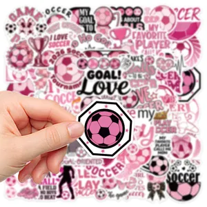 Gros plan détaillé de stickers de football roses avec des motifs sportifs et des textes.