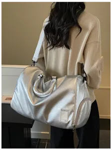 Outdoor minimalistische Sport Fitnesstasche, neue weiche Leder Pendler Reisetasche Detail Ansicht.