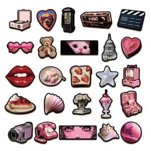 Roze zwarte esthetische waterdichte stickers set gedetailleerd overzicht, leuke laptop decals.