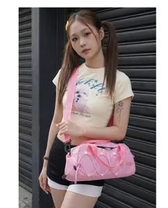 Water-resistant outdoor sports gym bag for daily commuting and short travel fitness