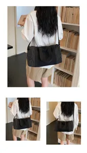 Travel duffel bag for women, large capacity canvas gym bag, casual lightweight weekender.