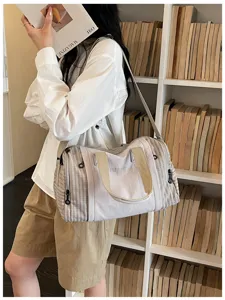 Casual lightweight travel duffel bag with large capacity, perfect for short trips and daily gym workouts.