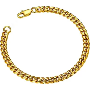 Close-up of a 18K gold-plated stainless steel Cuban link chain with a lobster clasp