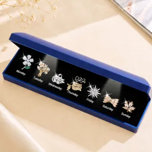 Week brooch set gift box elegant crystal pins for women girlfriend accessory gifts box