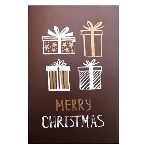 Elegante biglietto di auguri di Natale marrone scuro con scatole regalo e testo Merry Christmas