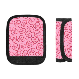Rosa Koffergriffschutz mit Herzmuster und Sprüchen für Reisegepäck und Kinderwagen