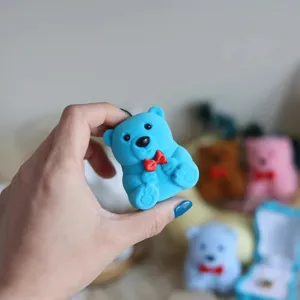 Süße Samt Bär Schmuckschatulle für Ringe und Ohrringe, tragbare Geschenk Aufbewahrungsbox.