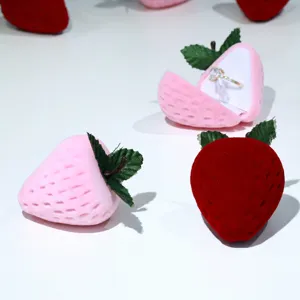 Cute strawberry flocked ring box velvet jewelry storage gift box for earrings presentation