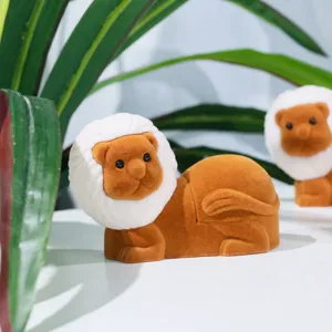 Braune beflockte Löwen Ringbox süße Cartoon Schmuckaufbewahrungsbox für schöne Geschenke.