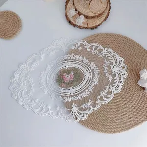 Tovaglietta in pizzo ricamato floreale in stile francese vintage elegante decorazione