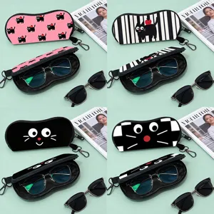 Cute Cartoon Cat Pattern Sunglasses Bag Portable Protective Eyeglasses Case With Carabiner Hook Zipper Soft Neoprene Glasses Pouch Travel Accessory For Women Men