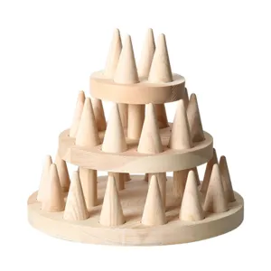 Supporto per anelli in legno massello a 3 livelli espositore per gioielli conico.