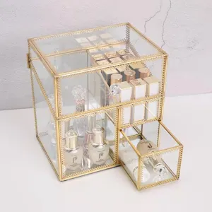 Transparente Kosmetik-Aufbewahrungsbox aus Glas mit Schubladen für Make-up und Schmuck.