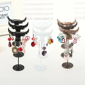 Kreativer Eisen Ohrring Display Ständer Dreiteiliges Set Stierkopf Geformt Schmuck Organizer Halter Ständer Für Zuhause Geschäft