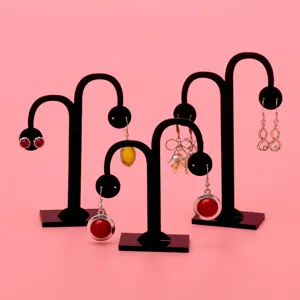 Zwarte acryl oorbel display stand set, creatieve sieraden organizer voor oorbellen en knopjes.