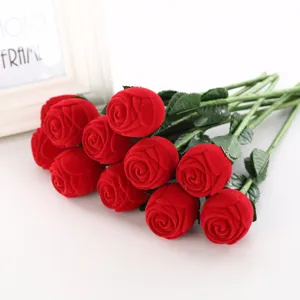 Boîte à bijoux rose en velours rouge avec tige verte, boîte cadeau bague créative.