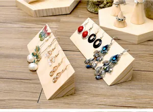 Solid wood jewelry display stand wooden earring holder ring display platform window display props
