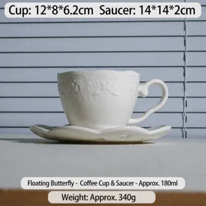Juego de taza y platillo de café de cerámica blanca con diseño de mariposa en relieve 180ml.