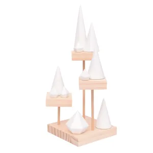 Minimalistische Scandinavische houten sieradenstandaard met witte kegelvormige.
