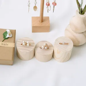 Solid wood ring display stand jewelry holder organizer for retail store showcase ring props