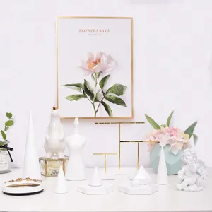Nordic Minimalist Resin Jewelry Display Stand Faux Marble White Ring Holder Necklace Tray Photography Props Organizer