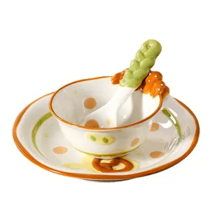 Süsses Keramikgeschirr Set mit Brot und Keksen Design für den täglichen Haushalt