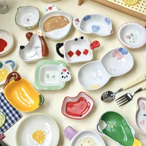 Set di piattini da snack in ceramica sottosmalto fatti a mano, simpatici piatti di frutta.