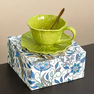 Juego Creativo de Taza y Platillo de Café de Cerámica Taza de Latte con Esmalte Degradado Retro Con Cuchara Caja de Regalo Hogar
