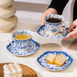 Vintage blauw witte keramiek kop en schotel set luxe middagthee cadeau setje
