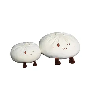 Adorable coussin en peluche de brioche vapeur, poupée jouet douce avec expression mignonne.