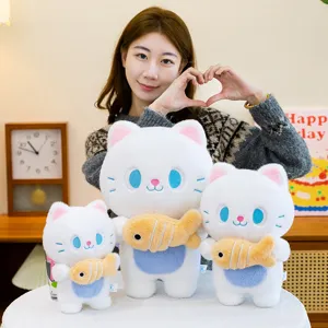 Lindo gato blanco de peluche sosteniendo un pez amarillo muñeca regalo de cumpleaños.