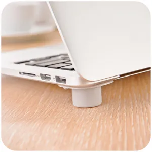 Support de refroidissement pour ordinateur portable en silicone élève pour dissipation.