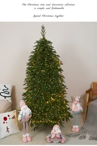 Grande albero di Natale artificiale con luci a LED e bambole decorative festive